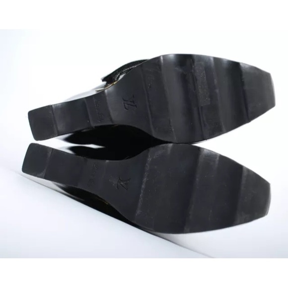 Authentic Louis Vuitton ski boot wedge runway 37.5 - Picture 5 of 8